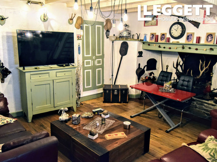 Image No.7-2 Bed House for sale