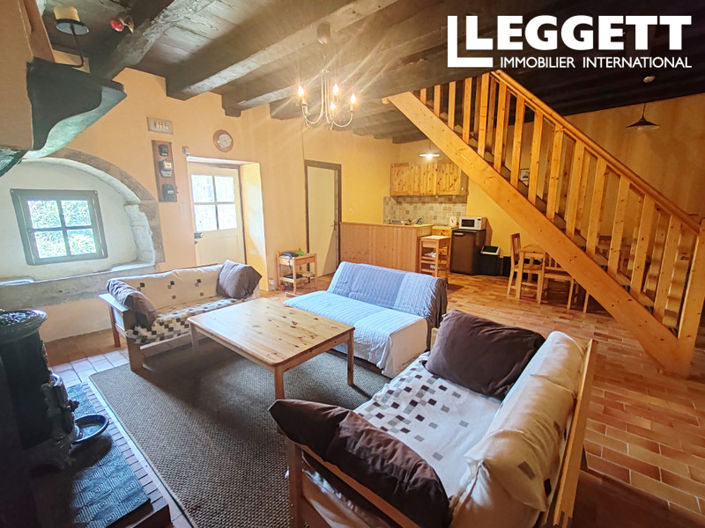 Image No.3-2 Bed House for sale