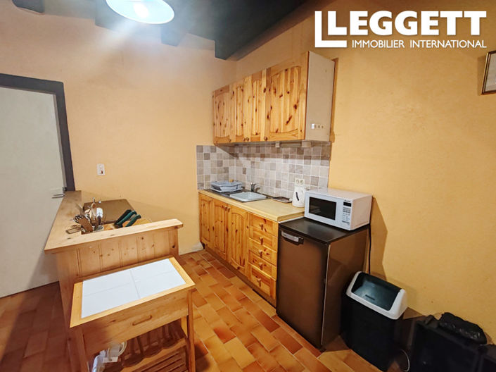 Image No.5-2 Bed House for sale