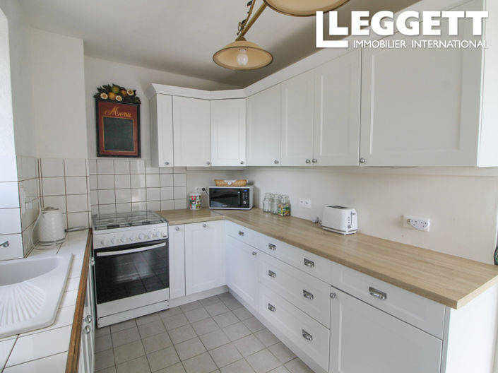 Image No.3-2 Bed House for sale