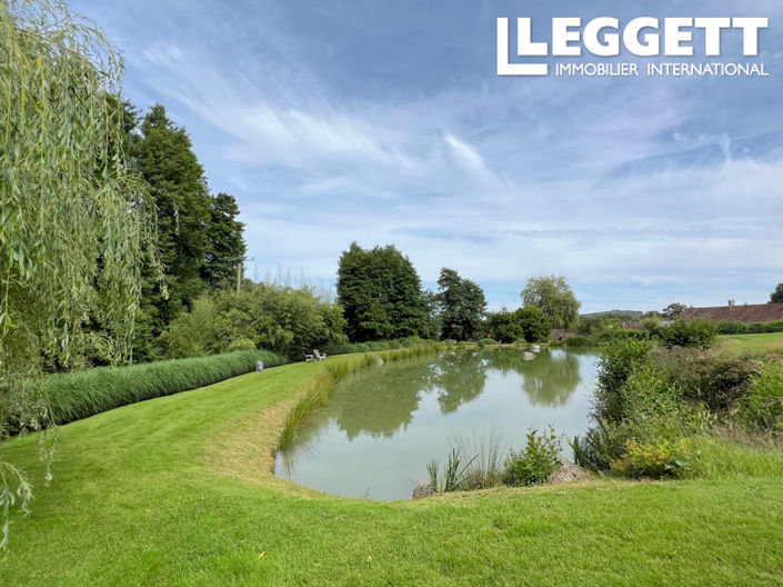 Image No.9-9 Bed Commercial for sale