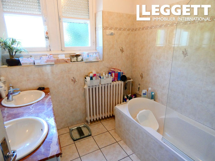 Image No.5-5 Bed House for sale