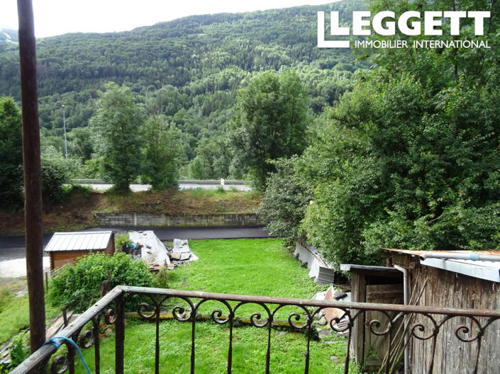 Image No.3-5 Bed House for sale