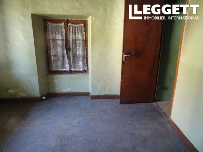 Image No.5-5 Bed House for sale