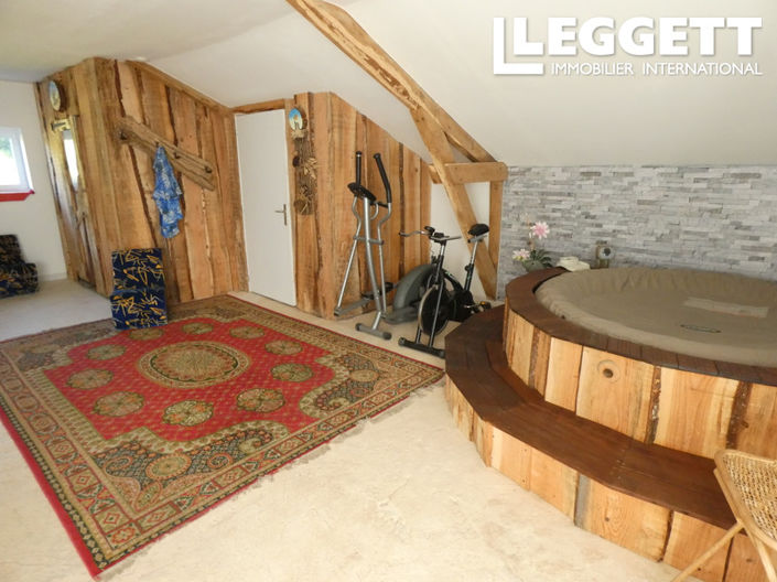 Image No.4-5 Bed House for sale