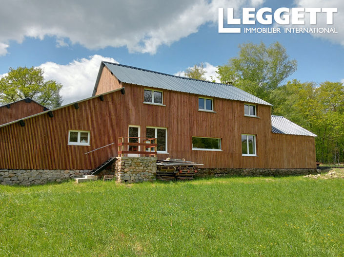 Image No.8-5 Bed House for sale