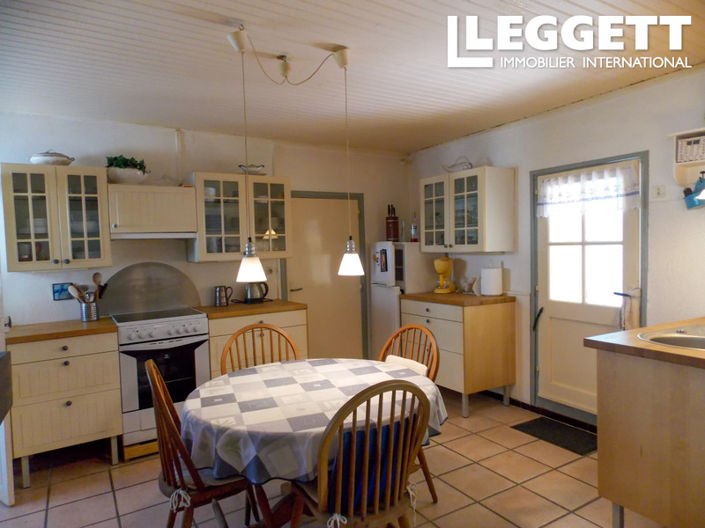 Image No.3-3 Bed House for sale