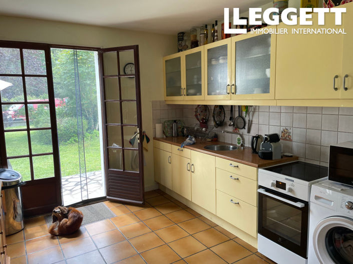 Image No.5-4 Bed House for sale