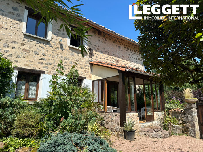 Image No.2-4 Bed House for sale