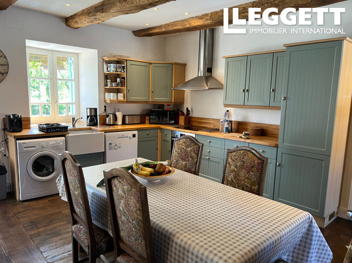 Image No.6-4 Bed House for sale