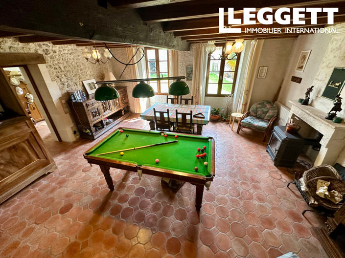 Image No.6-4 Bed House for sale