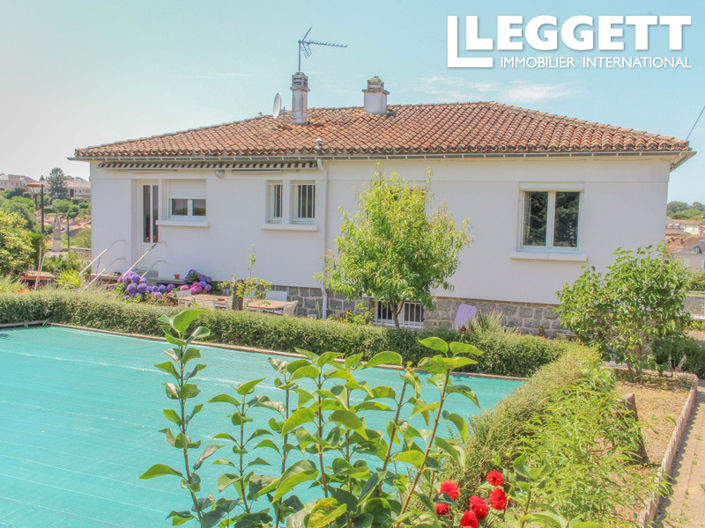 Image No.10-4 Bed House for sale