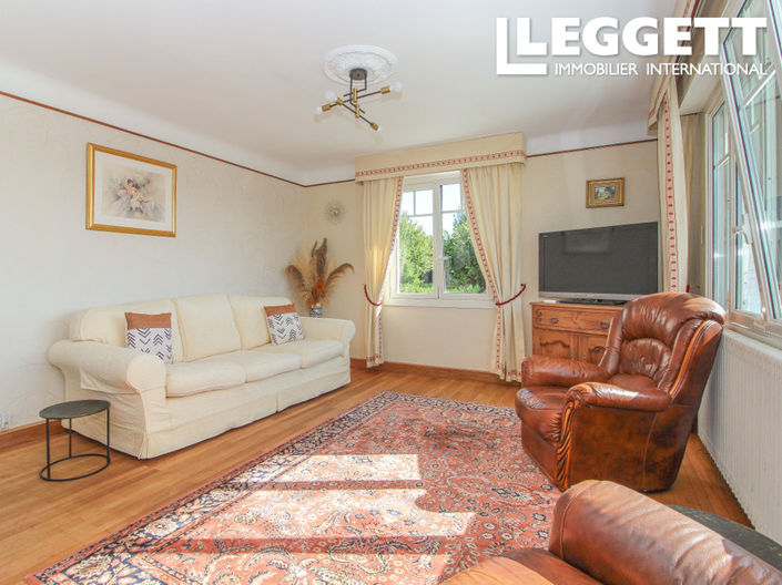 Image No.5-4 Bed House for sale