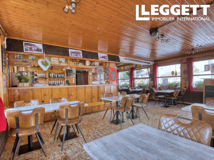 Image No.6-22 Bed Commercial for sale