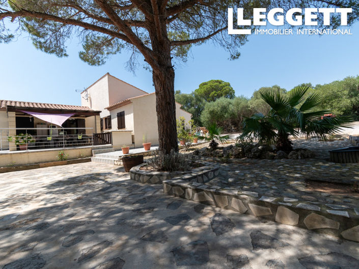 Image No.10-3 Bed House for sale