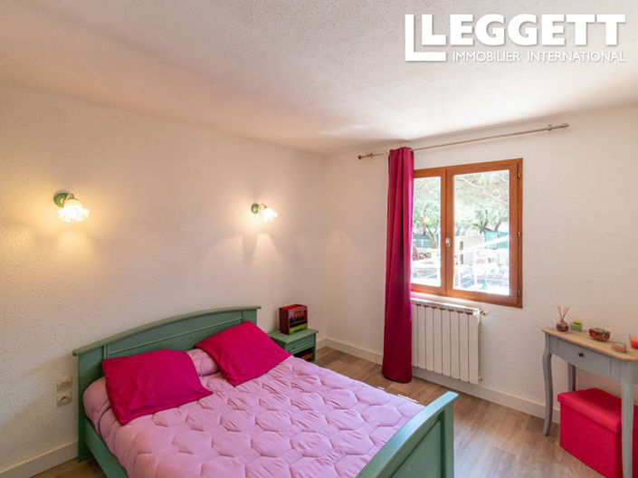 Image No.5-3 Bed House for sale