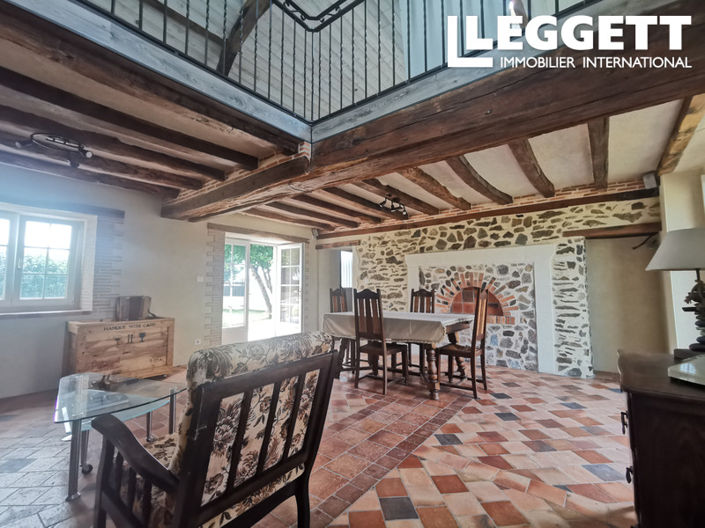 Image No.3-2 Bed House for sale