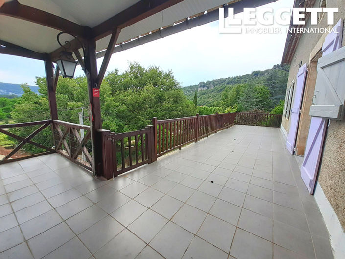 Image No.9-5 Bed House for sale