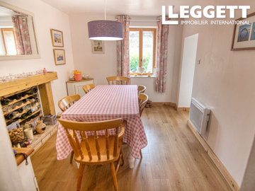 ahr0chm6ly9jzg4uagvzdglhlmltbw8vaw1hz2uvvevom