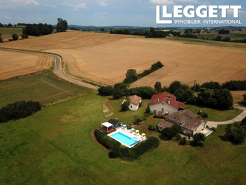 8 Bed House for sale