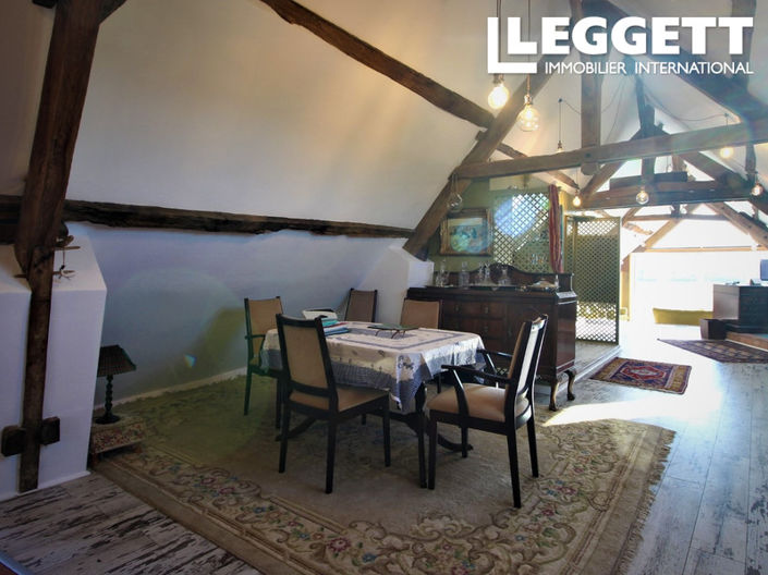 Image No.10-3 Bed House for sale