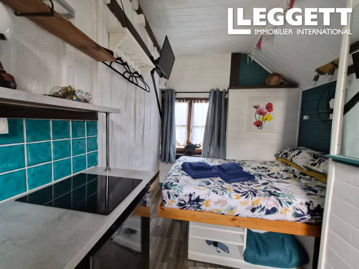 Image No.10-4 Bed House for sale