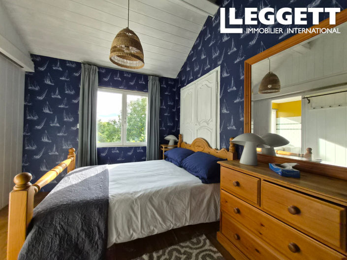 Image No.6-4 Bed House for sale