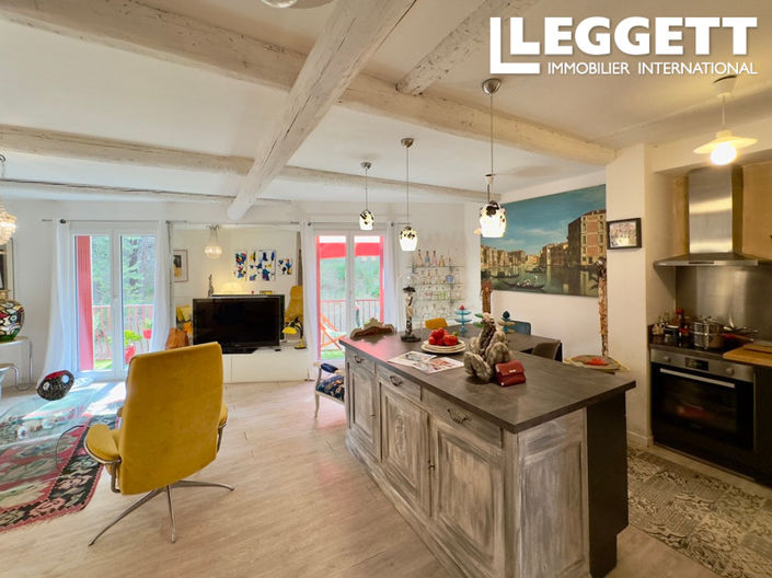 Image No.2-4 Bed House for sale