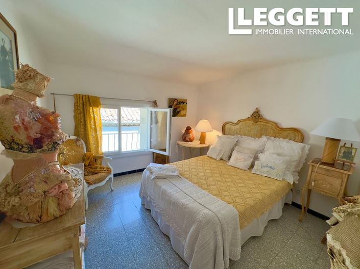 Image No.4-4 Bed House for sale