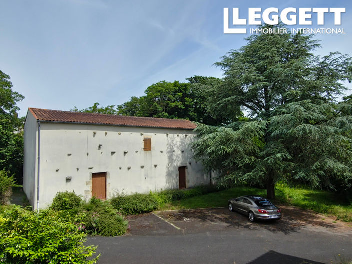 Image No.3-30 Bed House for sale