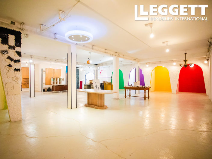 Image No.9-4 Bed House for sale