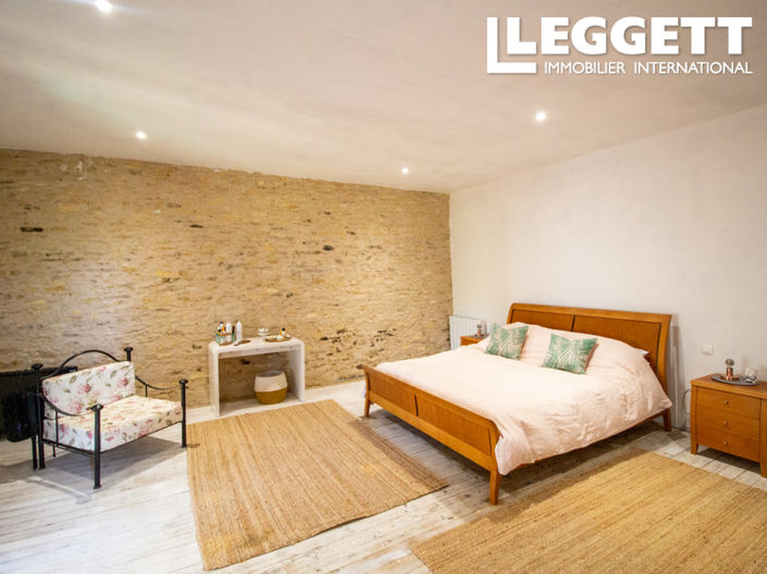 Image No.6-2 Bed House for sale