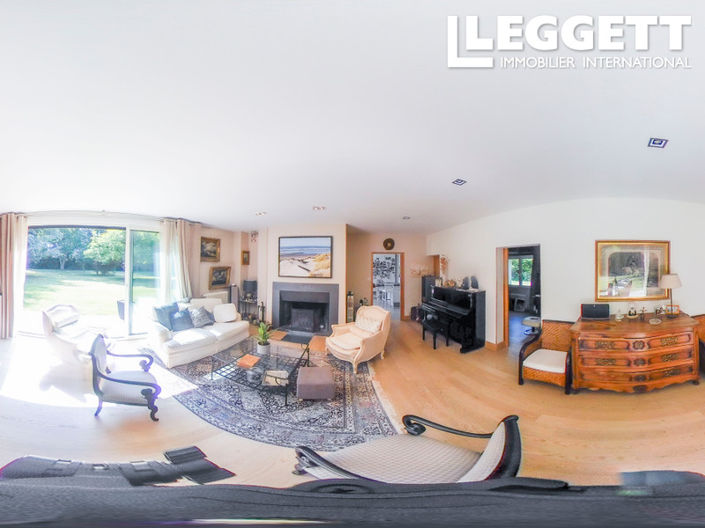 Image No.10-5 Bed House for sale