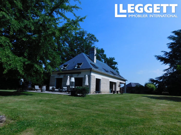 Image No.7-5 Bed House for sale