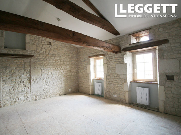 Image No.5-6 Bed House for sale