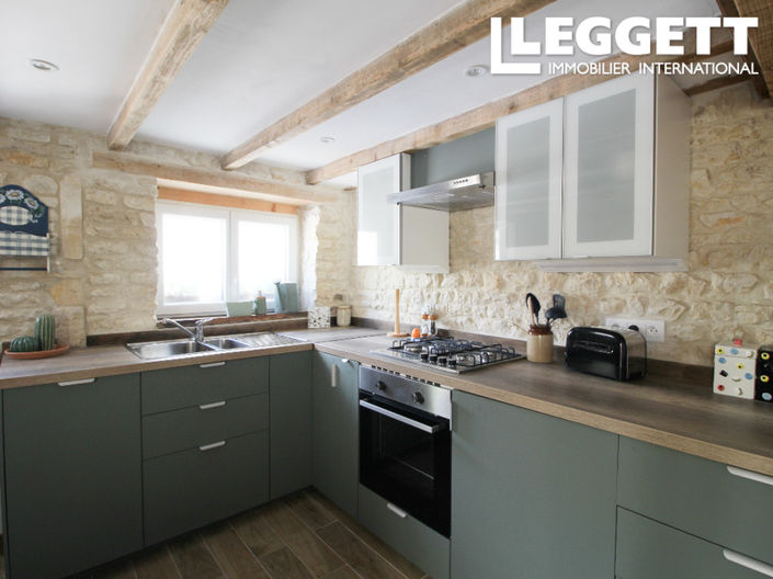 Image No.7-6 Bed House for sale