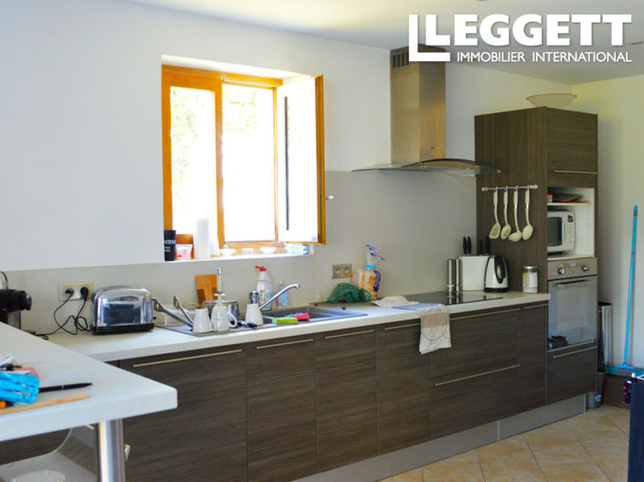 Image No.3-3 Bed House for sale