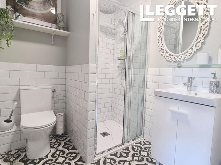 Image No.7-3 Bed House for sale