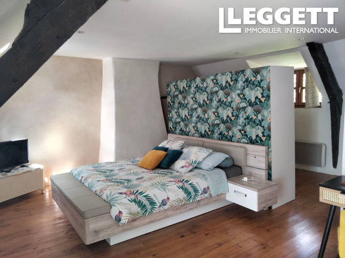 Image No.6-3 Bed House for sale