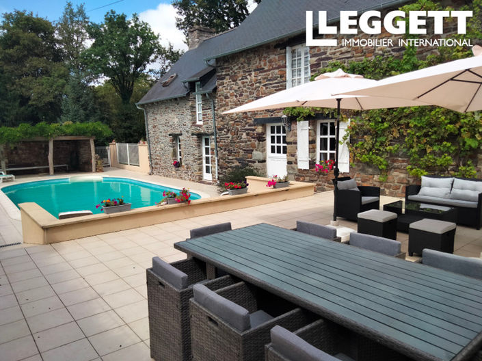 Image No.8-3 Bed House for sale