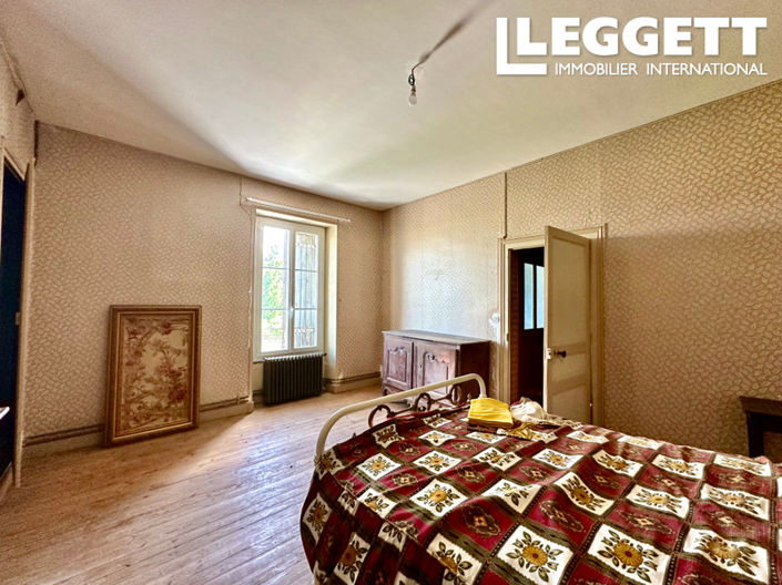 Image No.9-2 Bed House for sale