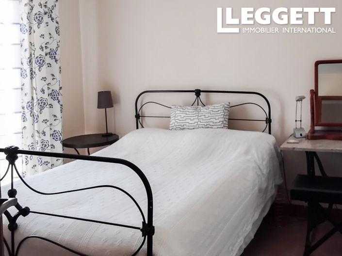 Image No.4-4 Bed House for sale