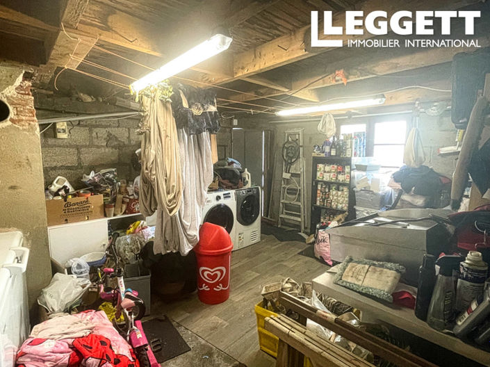 Image No.10-3 Bed House for sale