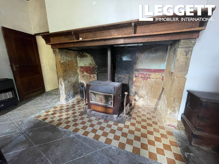 Image No.2-4 Bed House for sale