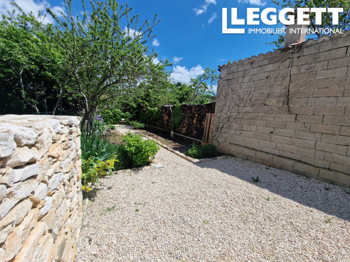 Image No.2-4 Bed House for sale