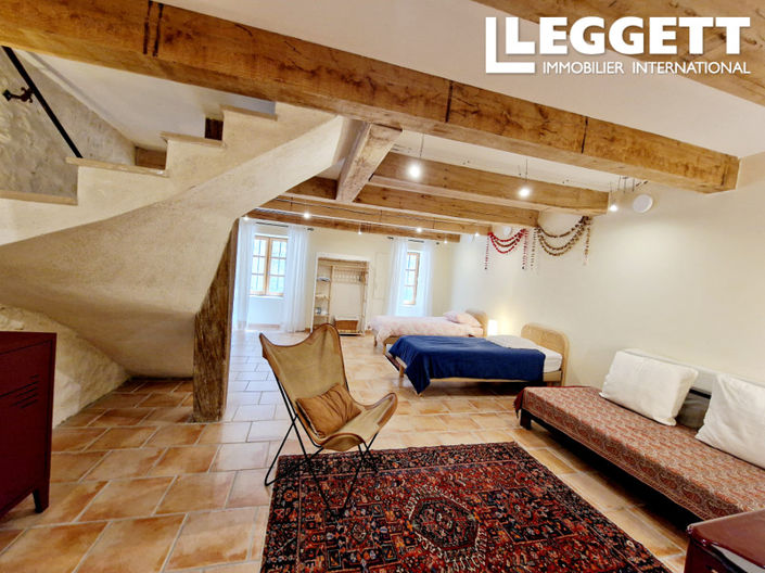 Image No.3-4 Bed House for sale