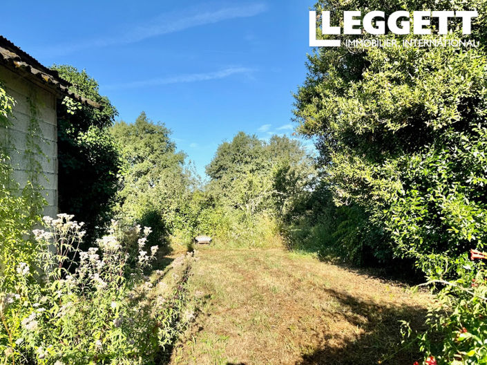 Image No.10-3 Bed House for sale