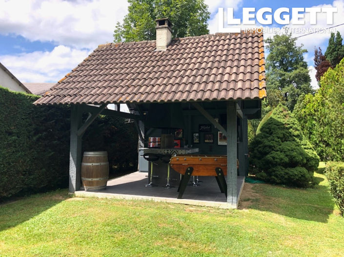 Image No.10-6 Bed House for sale