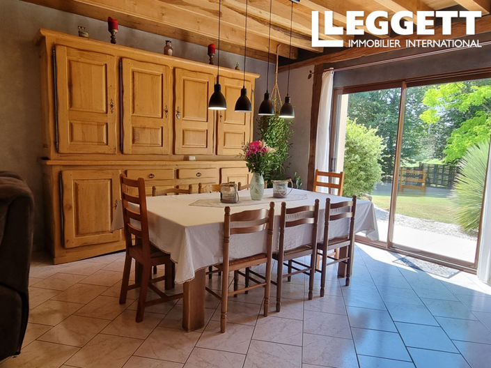 Image No.5-4 Bed House for sale