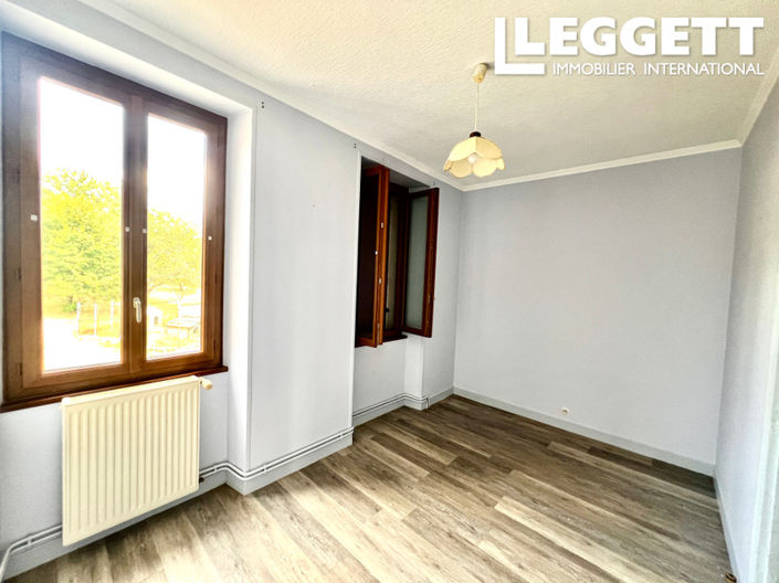 Image No.7-3 Bed House for sale